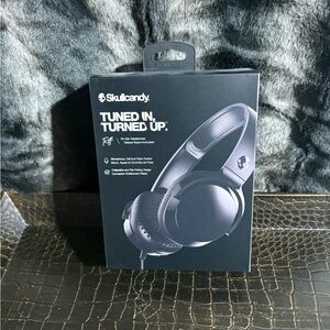 Skullcandy Wired Over-Ear Headphones - Black